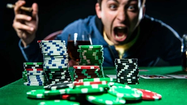 Fish trong Poker chỉ những người chơi kém