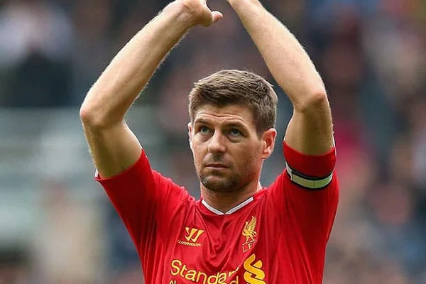 Steven Gerrard là một tiền vệ có phẩm chất lãnh đạo tốt của Liverpool