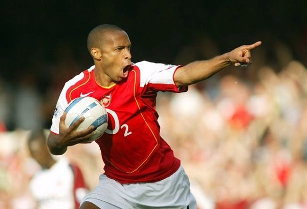 Thierry Henry được xem là chân sút xuất sắc của bóng đá qua các thời đại