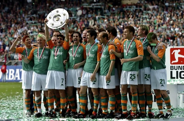 Đứng ở vị trí thứ 4 là đội tuyển Werder Bremen