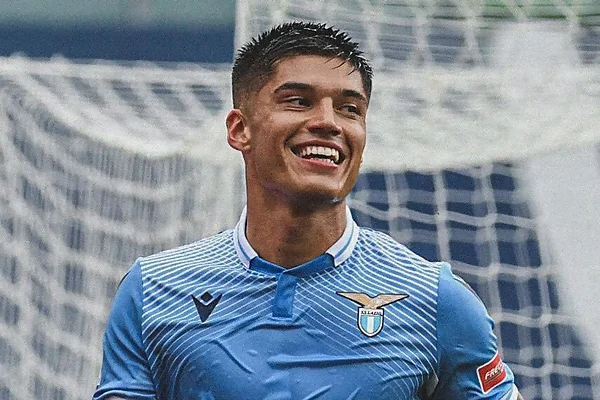 Correa ghi được 11 bàn thắng tại mùa giải này cho Lazio.