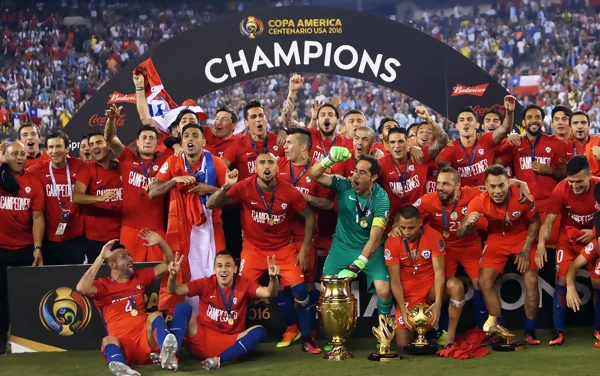 Đội tuyển Chile vô địch Copa America hai lần liên tiếp