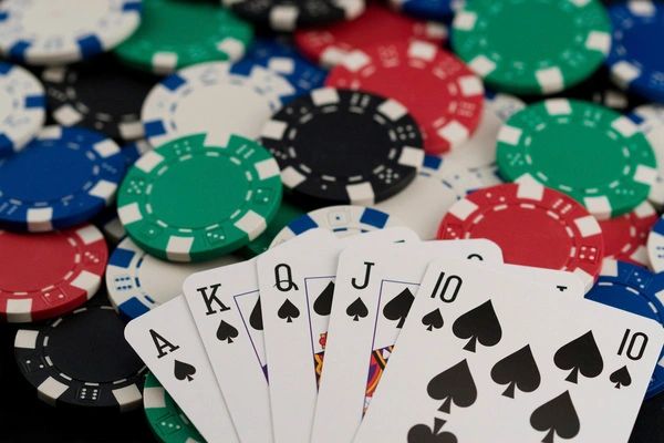 Poker Texas - game bài lá có xuất xứ từ châu Âu