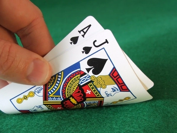 Xì Dách - tựa game có nguồn gốc lâu đời, xuất hiện phổ biến trong các casino