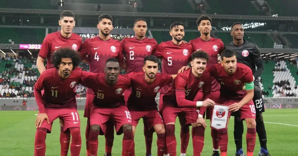 Đội hình đội tuyển Qatar World Cup 2022