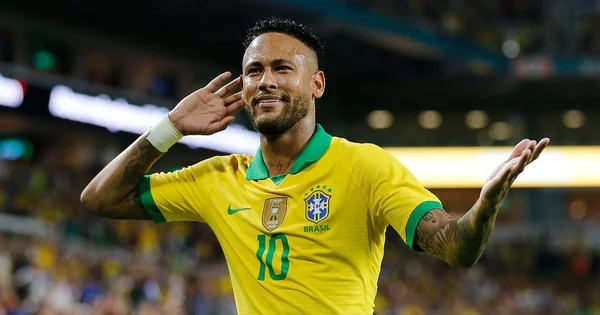 Neymar là cái tên không thể thiếu ở hàng công của Brazil tại WC 2022