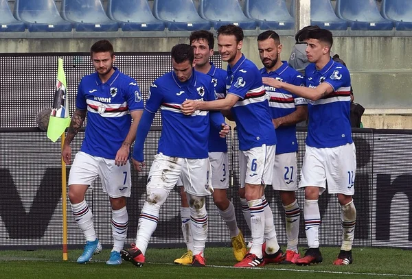 CLB Sampdoria với các cầu thủ vô cùng nhiệt huyết trên sân cỏ
