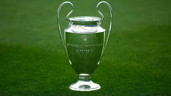 Các đội bóng cùng tranh tài tại UEFA Champions League mùa giải 2022/2023