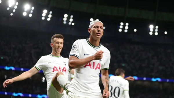 Tottenham Hotspur là một trong 16 đội bóng lọt vào vòng knock-out cúp C1 châu Âu 2022/2023