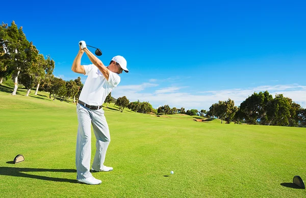 Hướng dẫn cách chơi golf chuẩn nhất dành cho người mới chơi