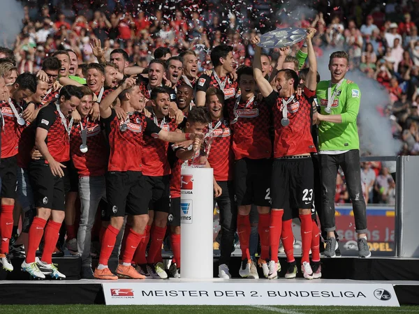 Freiburg cũng giành được nhiều danh hiệu ấn tượng trong nước