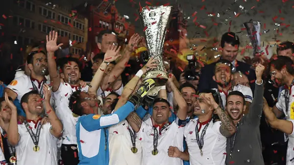 Sevilla lần thứ 3 đăng quang chức vô địch