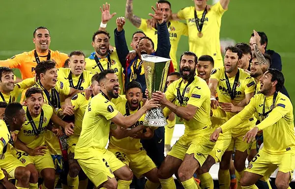 Villarreal lần đầu tiên giành chức vô địch của giải đấu         